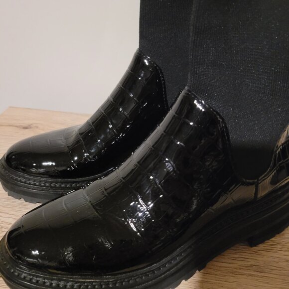 Loeffler Randall Black Bridget Chelsea Combat Boots SZ 5 - Picture 2 of 6